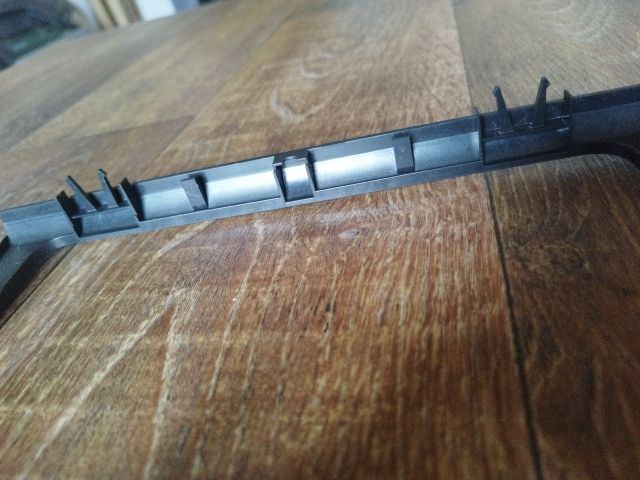 bontott VW PASSAT B6 Rádió / CD Keret