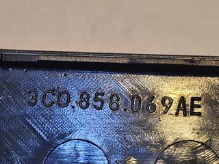 bontott VW PASSAT B6 Rádió / CD Keret