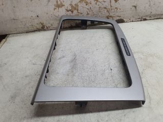 bontott VW PASSAT B6 Rádió / CD Keret