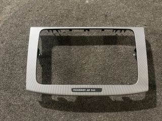 bontott VW PASSAT B6 Rádió / CD Keret