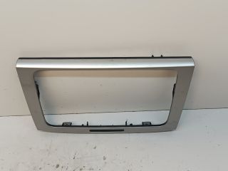 bontott VW PASSAT B6 Rádió / CD Keret