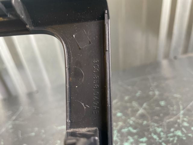 bontott VW PASSAT B6 Rádió / CD Keret