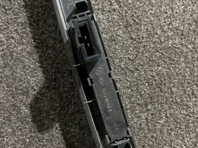 bontott VW PASSAT B6 Rádió / CD Keret