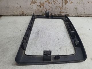 bontott VW PASSAT B6 Rádió / CD Keret