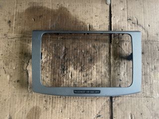 bontott VW PASSAT B6 Rádió / CD Keret