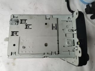 bontott VW PASSAT B6 Rádió / CD