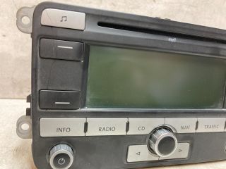 bontott VW PASSAT B6 Rádió / CD