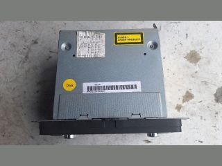 bontott VW PASSAT B6 Rádió / CD