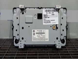 bontott VW PASSAT B6 Rádió / CD