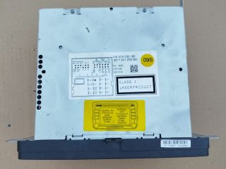 bontott VW PASSAT B6 Rádió / CD