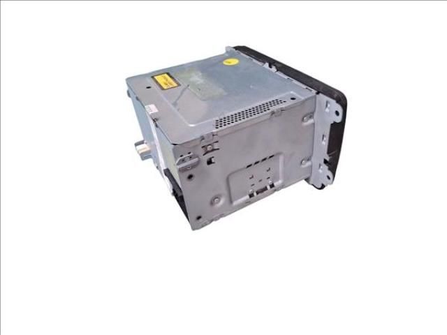 bontott VW PASSAT B6 Rádió / CD