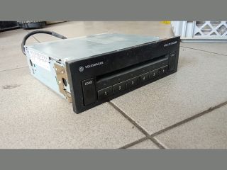 bontott VW PASSAT B6 Rádió / CD