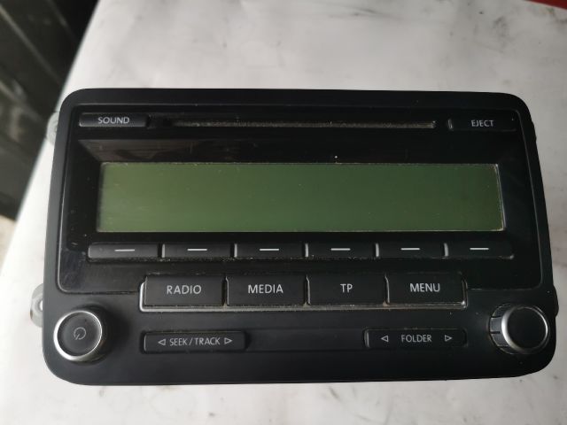 bontott VW PASSAT B6 Rádió / CD