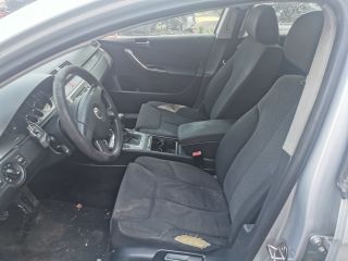 bontott VW PASSAT B6 Rádió / CD