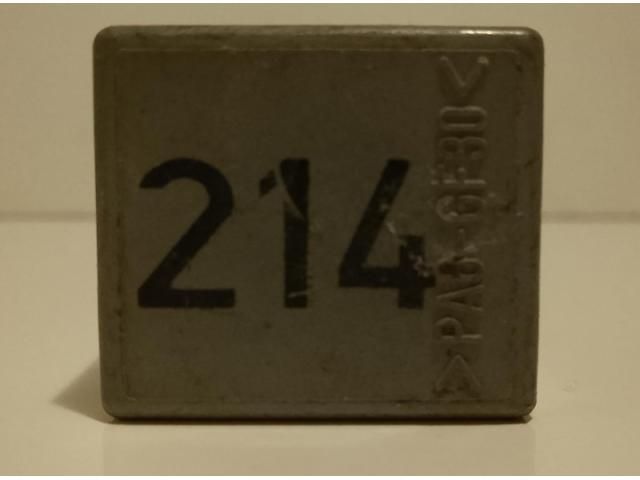 bontott VW PASSAT B6 Relé