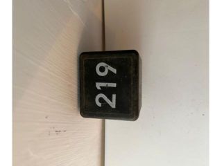 bontott VW PASSAT B6 Relé