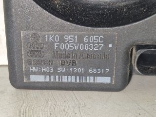 bontott VW PASSAT B6 Riasztó Hangszóró