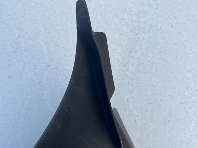 bontott VW PASSAT B6 Szélvédő Alatti Műanyag Elem