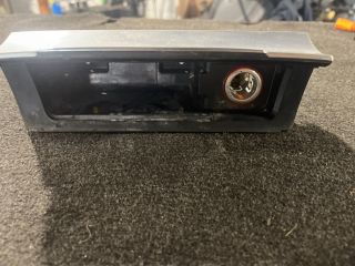 bontott VW PASSAT B6 Szivargyújtó Aljzat