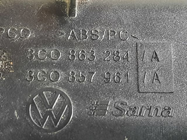bontott VW PASSAT B6 Szivargyújtó Aljzat