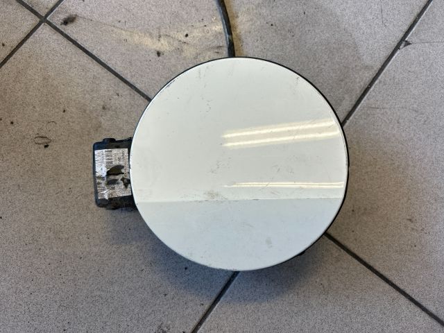 bontott VW PASSAT B6 Tankajtó