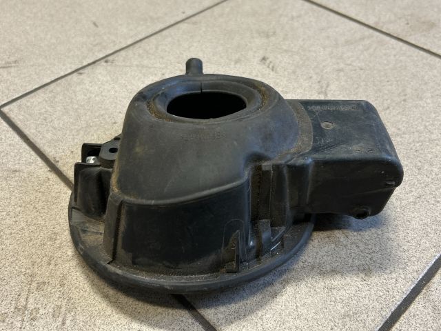 bontott VW PASSAT B6 Tankajtó