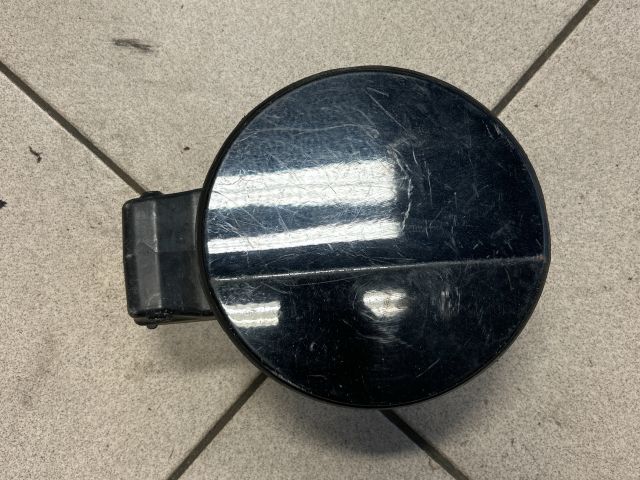 bontott VW PASSAT B6 Tankajtó