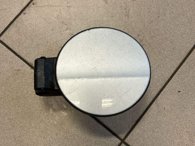 bontott VW PASSAT B6 Tankajtó