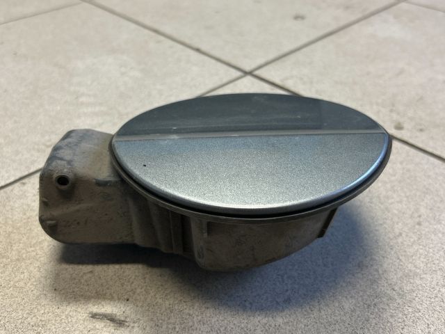 bontott VW PASSAT B6 Tankajtó