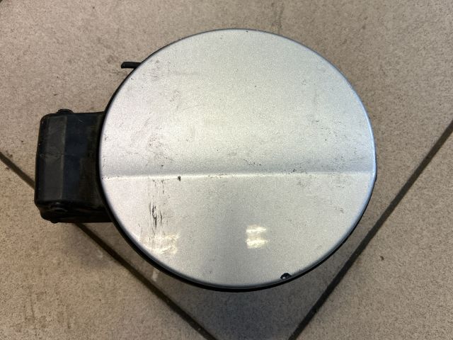 bontott VW PASSAT B6 Tankajtó