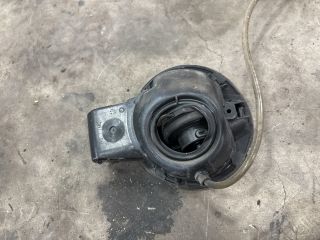 bontott VW PASSAT B6 Tankajtó