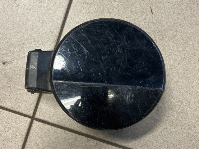 bontott VW PASSAT B6 Tankajtó