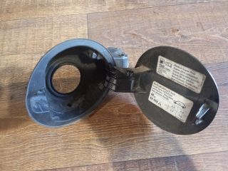 bontott VW PASSAT B6 Tankajtó