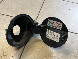 bontott VW PASSAT B6 Tankajtó