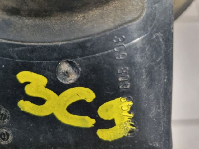 bontott VW PASSAT B6 Tankajtó