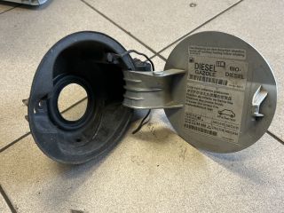 bontott VW PASSAT B6 Tankajtó