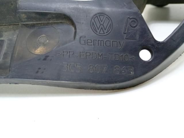 bontott VW PASSAT B6 Tartó Bak