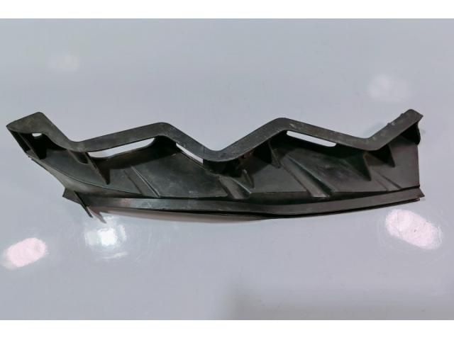 bontott VW PASSAT B6 Tartó Bak