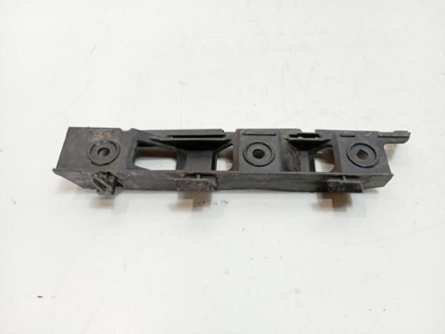 bontott VW PASSAT B6 Tartó Bak