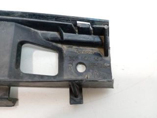 bontott VW PASSAT B6 Tartó Bak