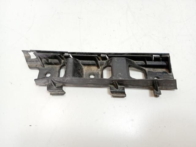 bontott VW PASSAT B6 Tartó Bak