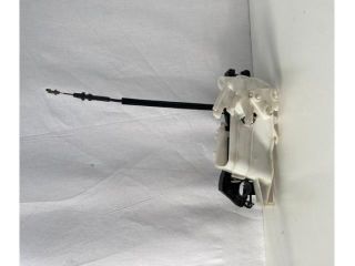 bontott VW PASSAT B6 Tartó Bak