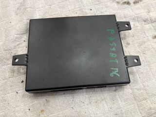 bontott VW PASSAT B6 Telefon Elektronika