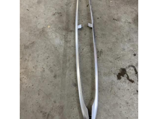 bontott VW PASSAT B6 Tetősín Pár