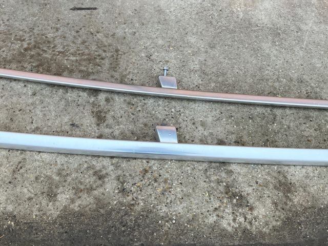 bontott VW PASSAT B6 Tetősín Pár