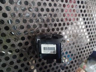 bontott VW PASSAT B6 Tolatólámpa Kapcsoló