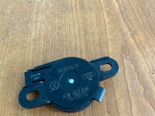 bontott VW PASSAT B6 Tolatóradar Hangszóró