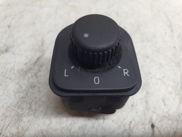 bontott VW PASSAT B6 Tükör Kapcsoló