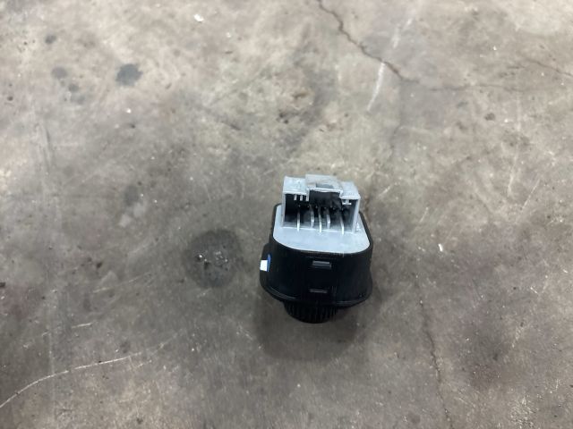 bontott VW PASSAT B6 Tükör Kapcsoló