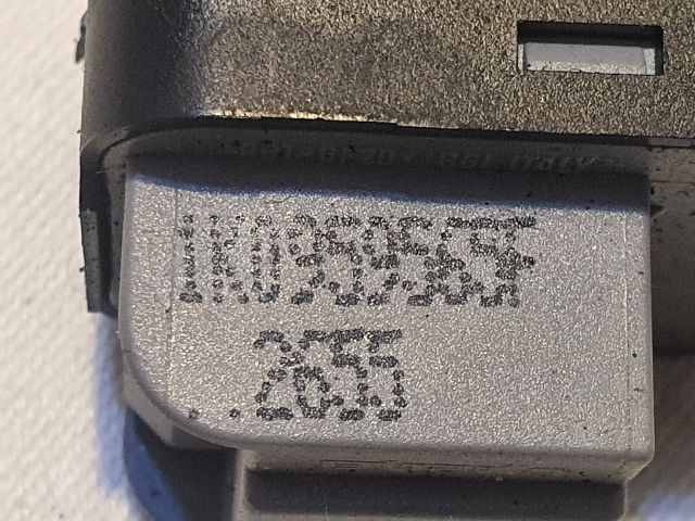 bontott VW PASSAT B6 Tükör Kapcsoló